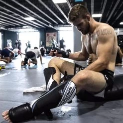 Bad Boy Pro Series Advanced Thai Shin Guards -Boxing Store 3 35cd6ff2 95cf 4808 91e1 354175060dfa